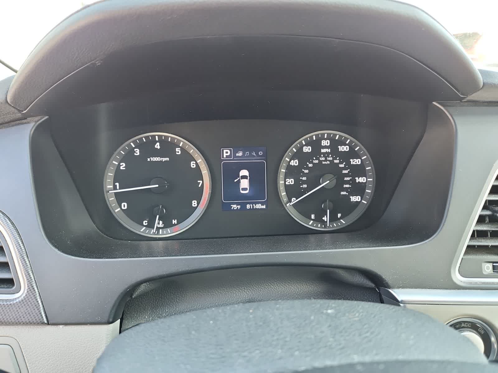 Thumbnail: 2015 Hyundai Sonata - 9