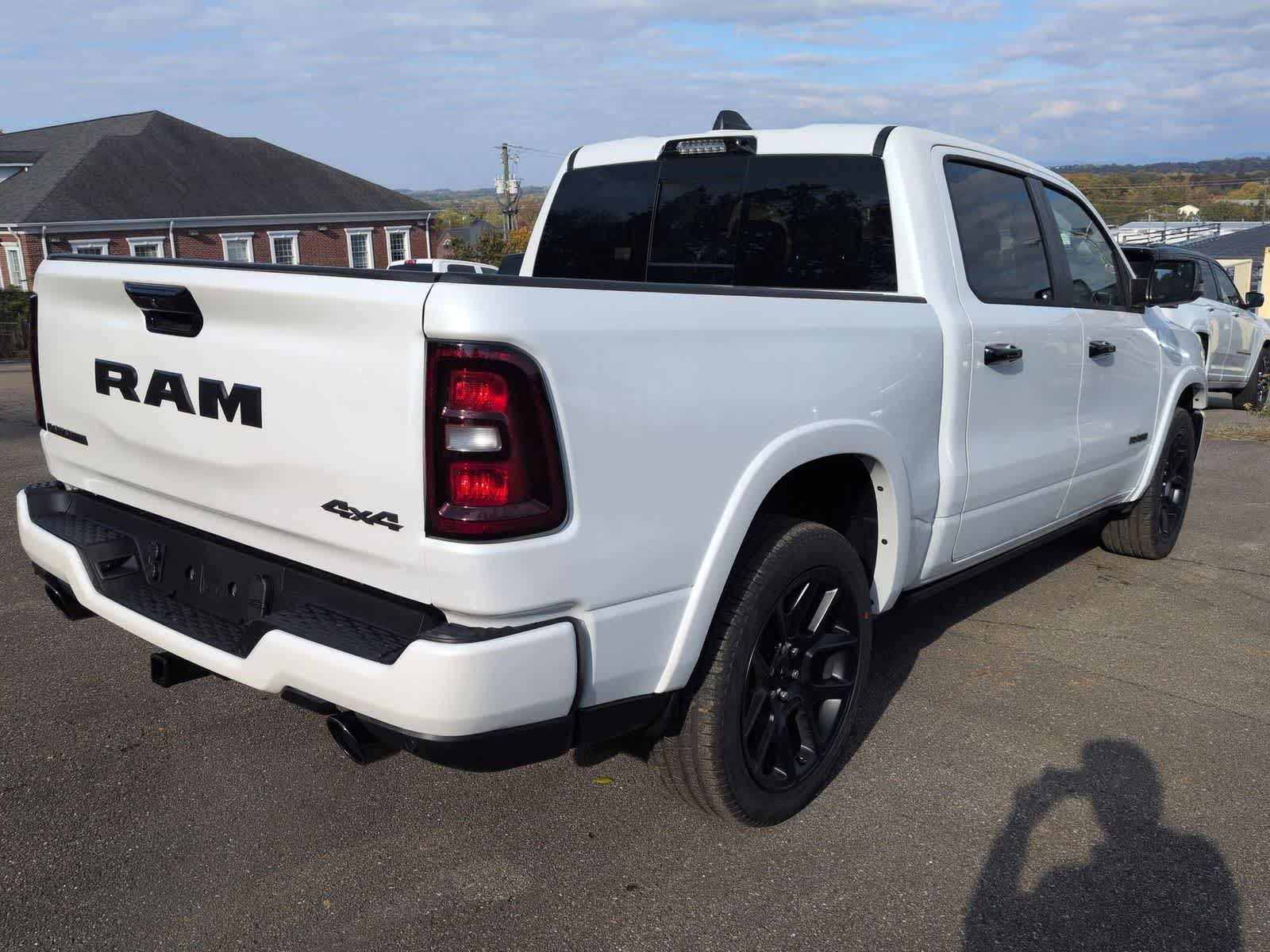 Thumbnail: 2026 RAM 1500 - 8