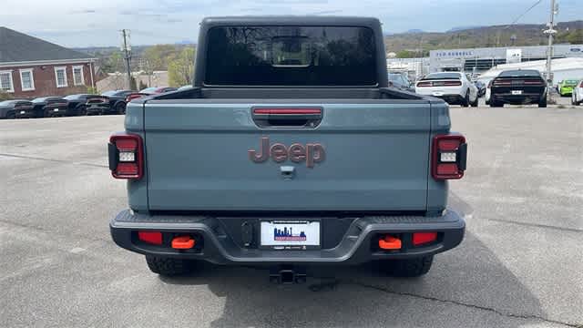 2024 Jeep Gladiator Mojave X 5