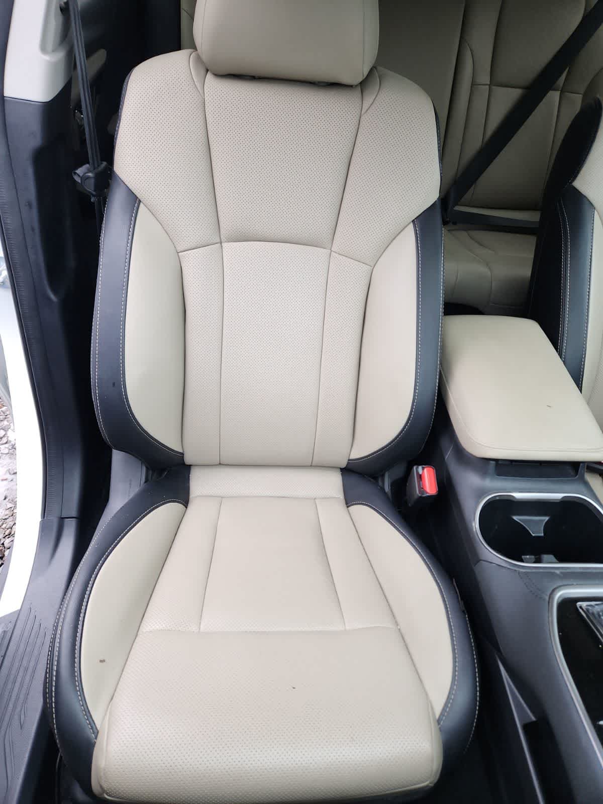 Thumbnail: 2021 Subaru Outback - 18