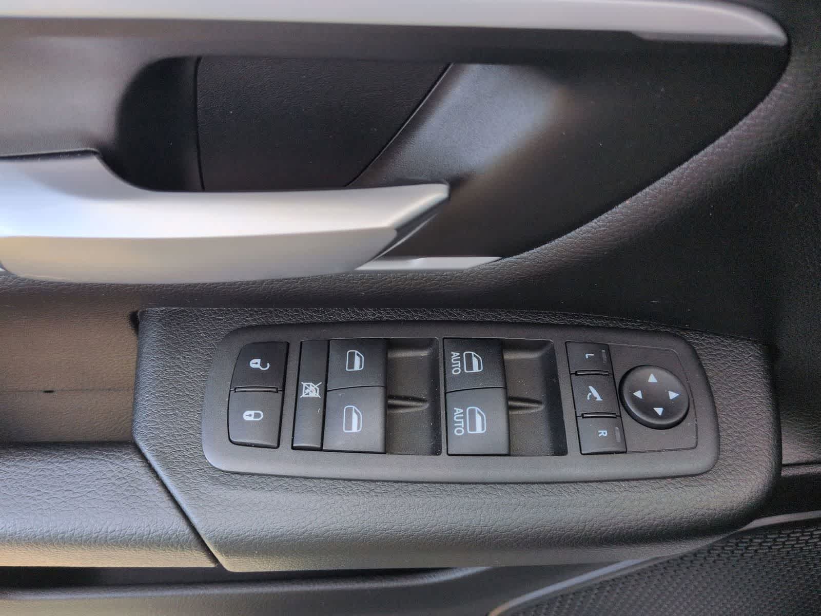 Thumbnail: 2022 RAM 1500 - 16