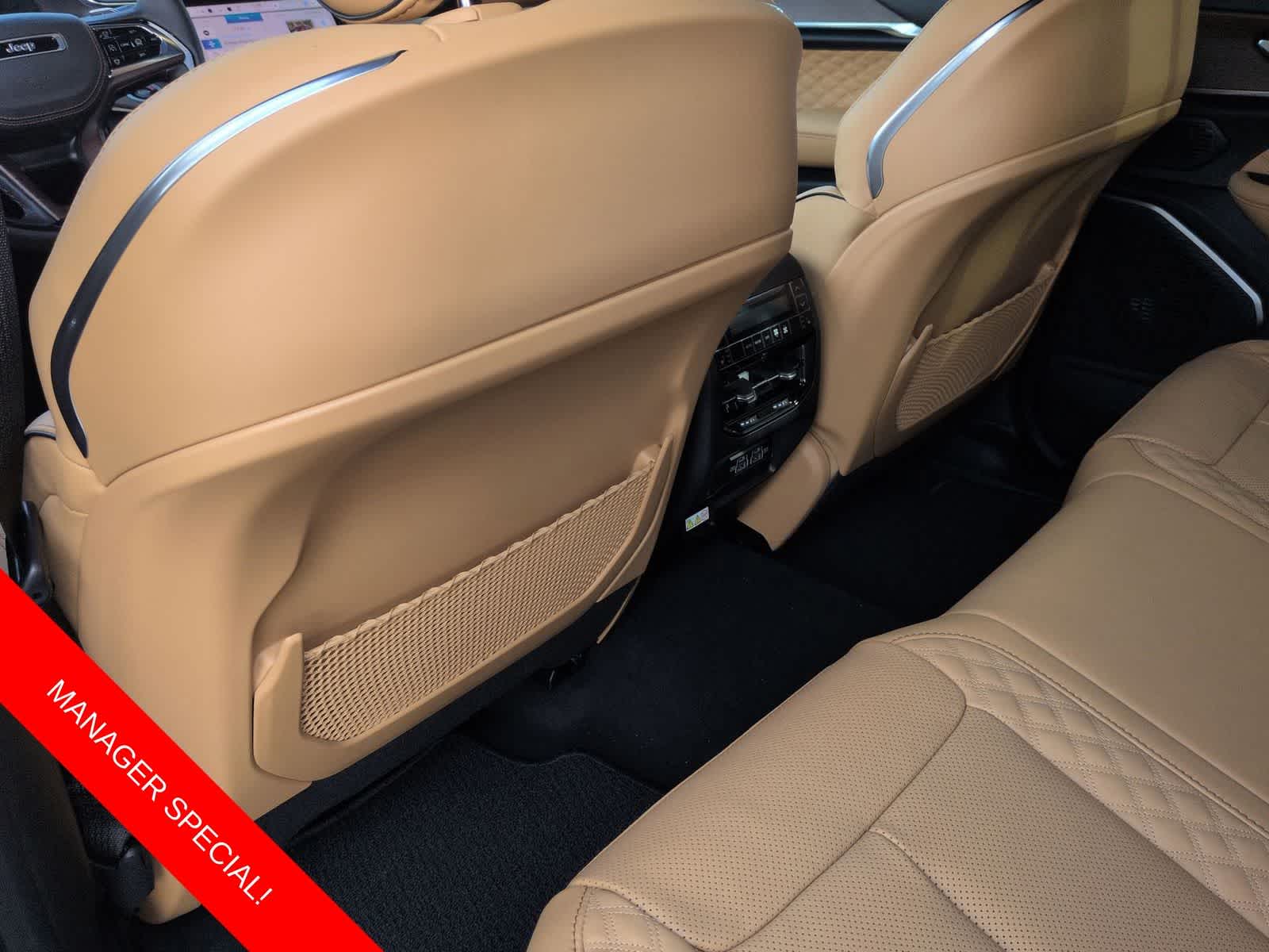 Thumbnail: 2025 Jeep Grand Cherokee - 17