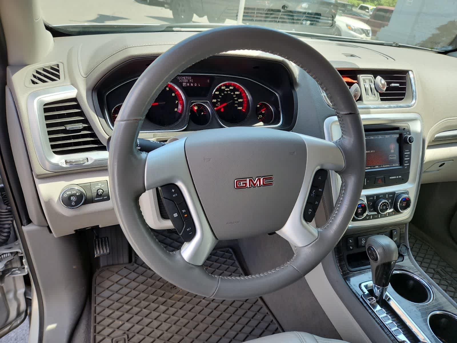 Thumbnail: 2014 GMC Acadia - 12