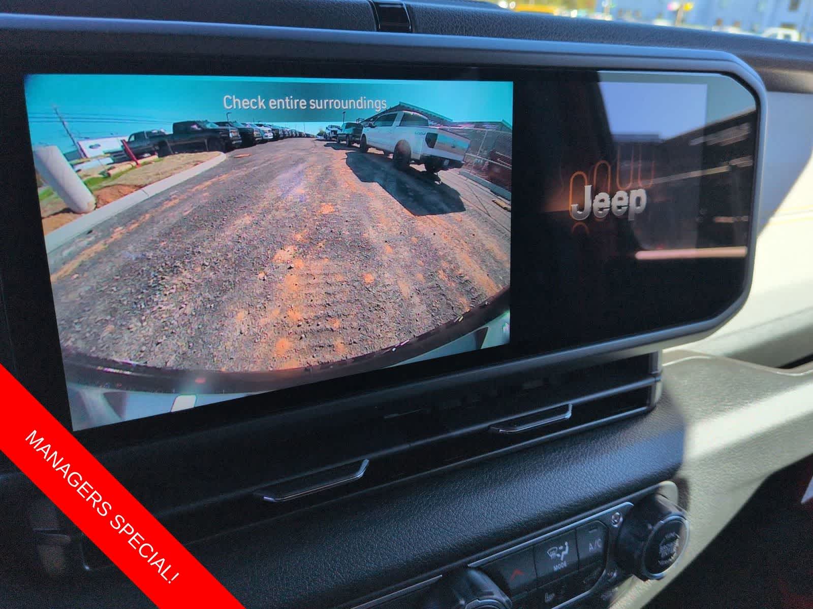 Thumbnail: 2026 Jeep Wrangler - 27