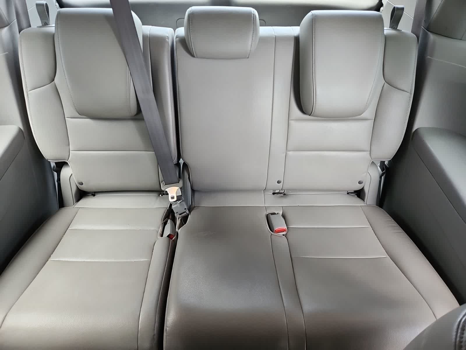 Thumbnail: 2014 Honda Odyssey - 29