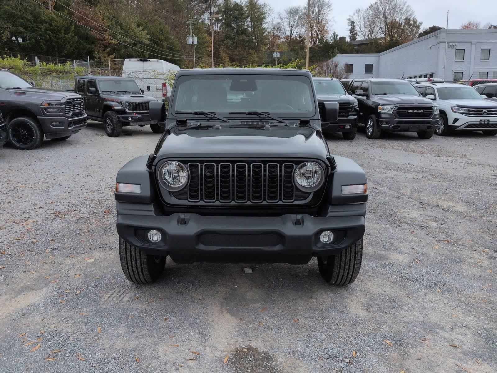 Thumbnail: 2026 Jeep Wrangler - 3