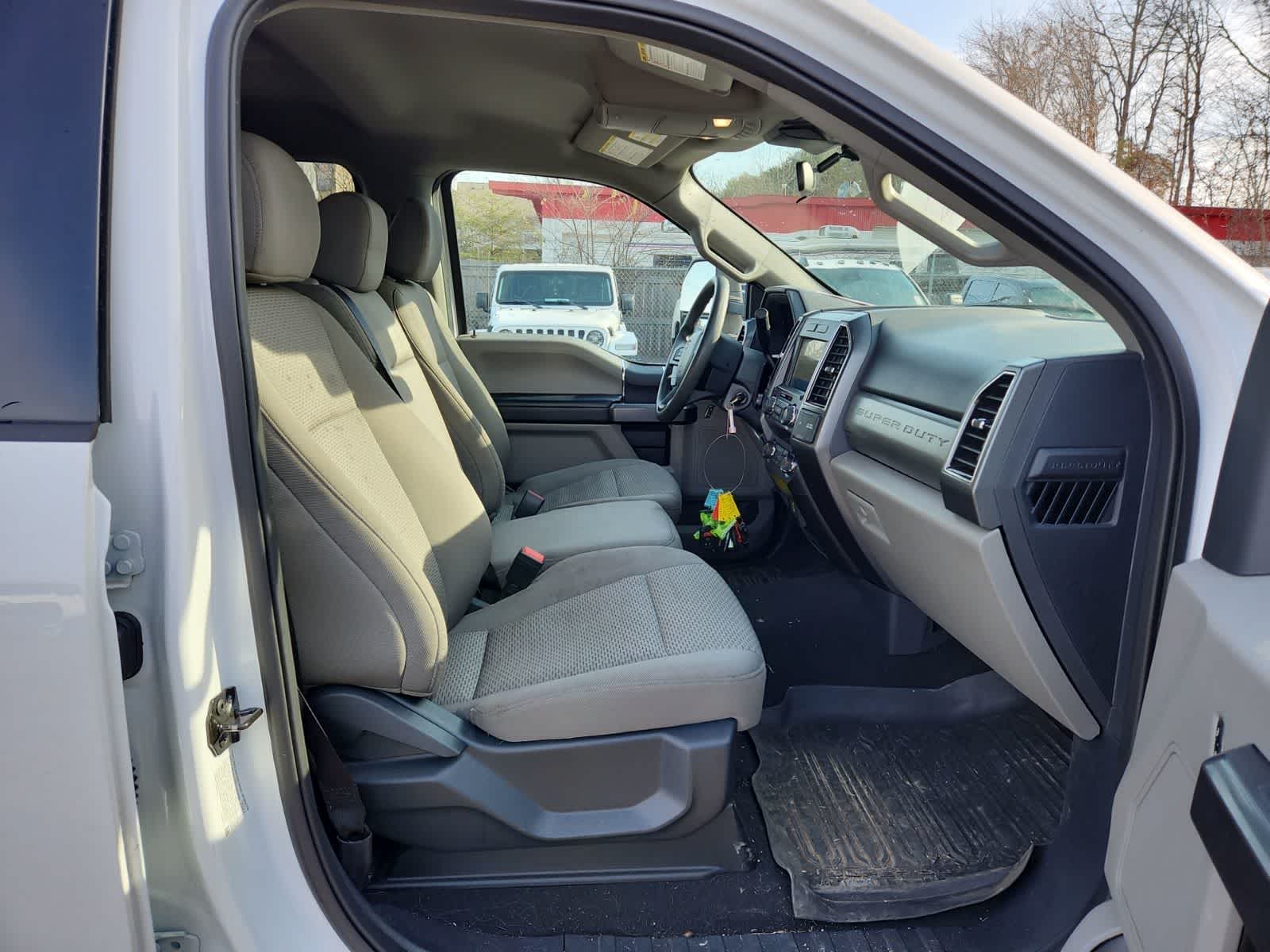 Thumbnail: 2022 Ford Econoline - 20