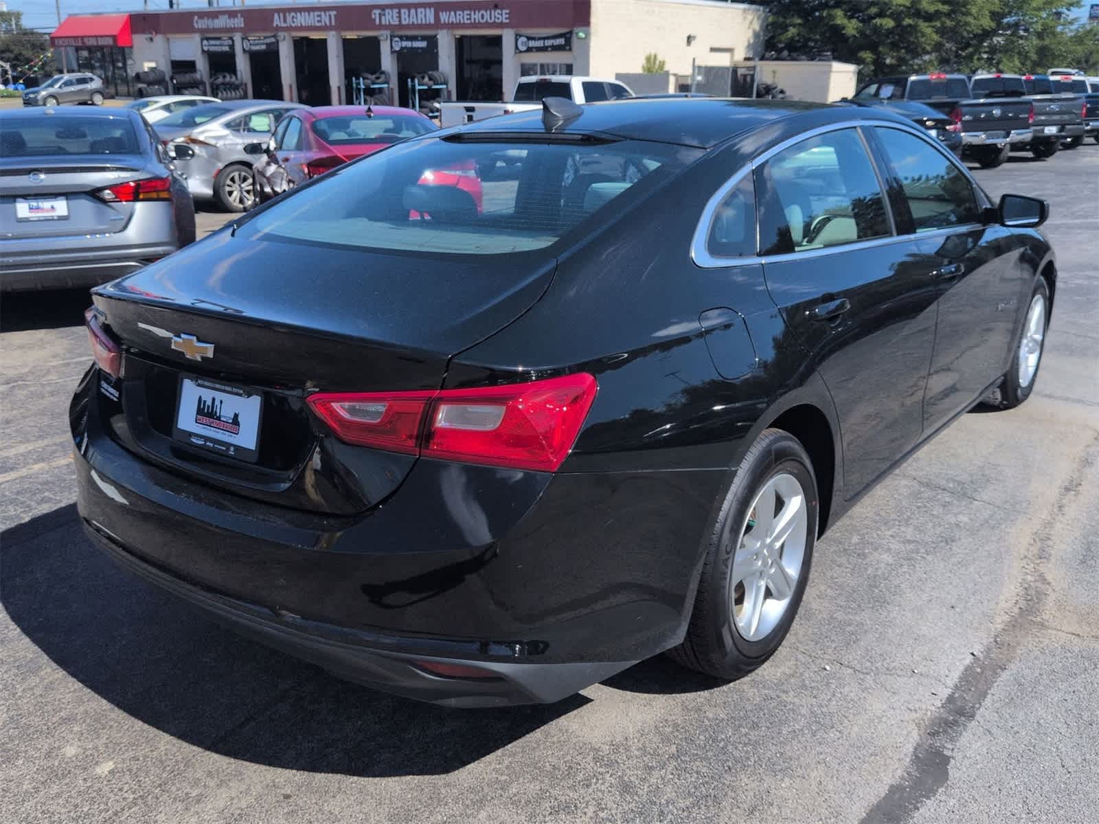 Thumbnail: 2020 Chevrolet Malibu - 8