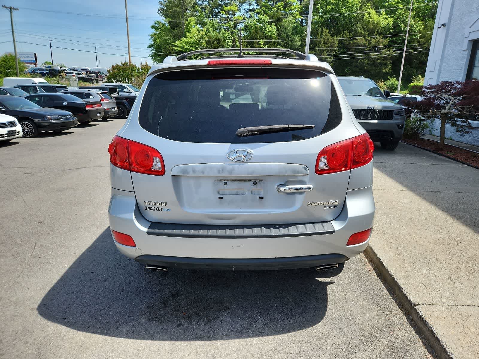 Thumbnail: 2009 Hyundai Santa Fe - 4