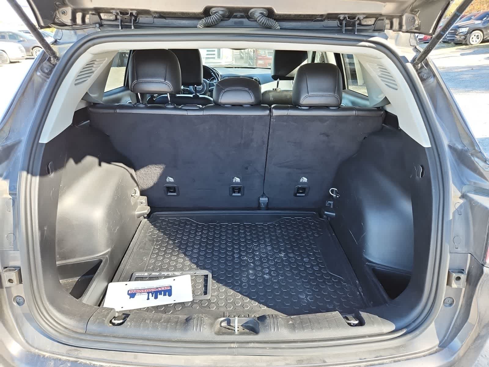 Thumbnail: 2021 Jeep Compass - 24