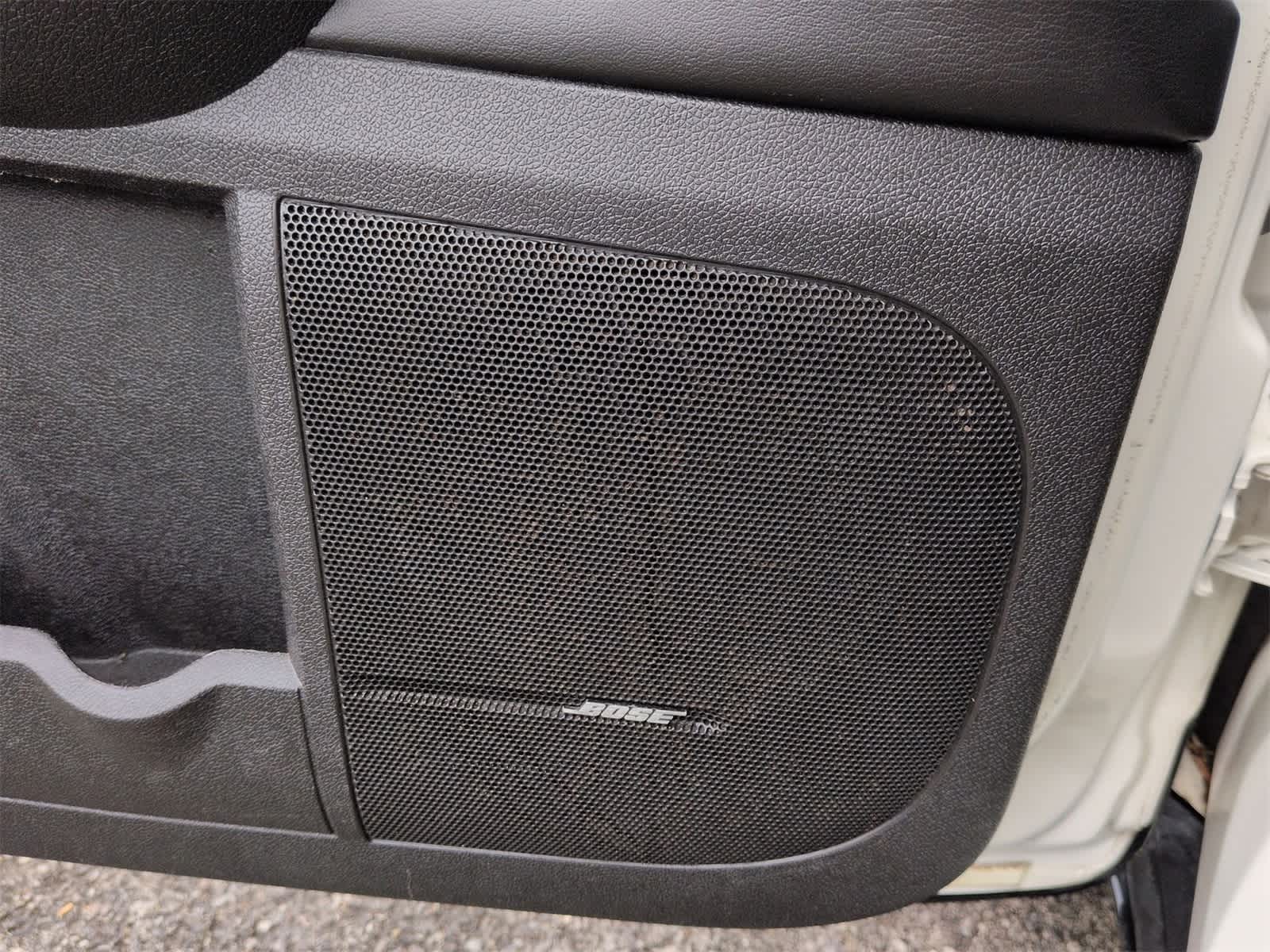 Thumbnail: 2013 GMC Acadia - 28