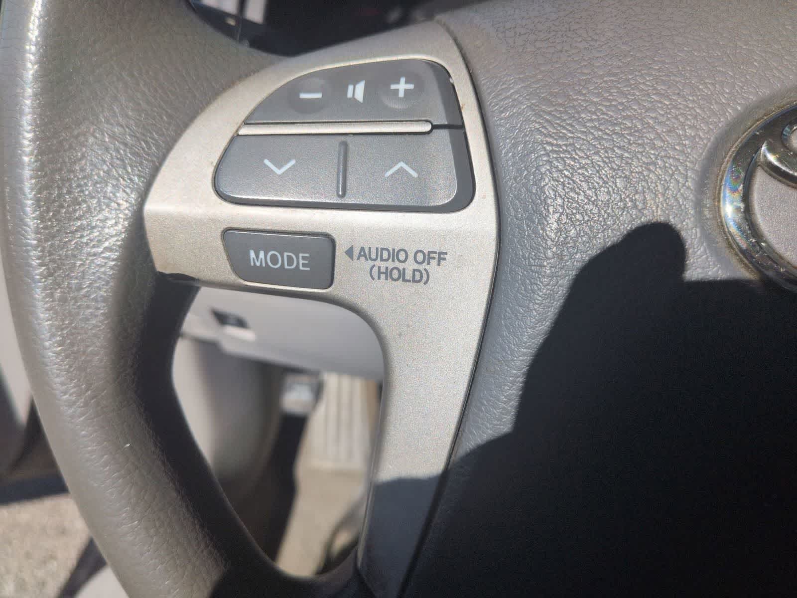 Thumbnail: 2011 Toyota Camry - 22