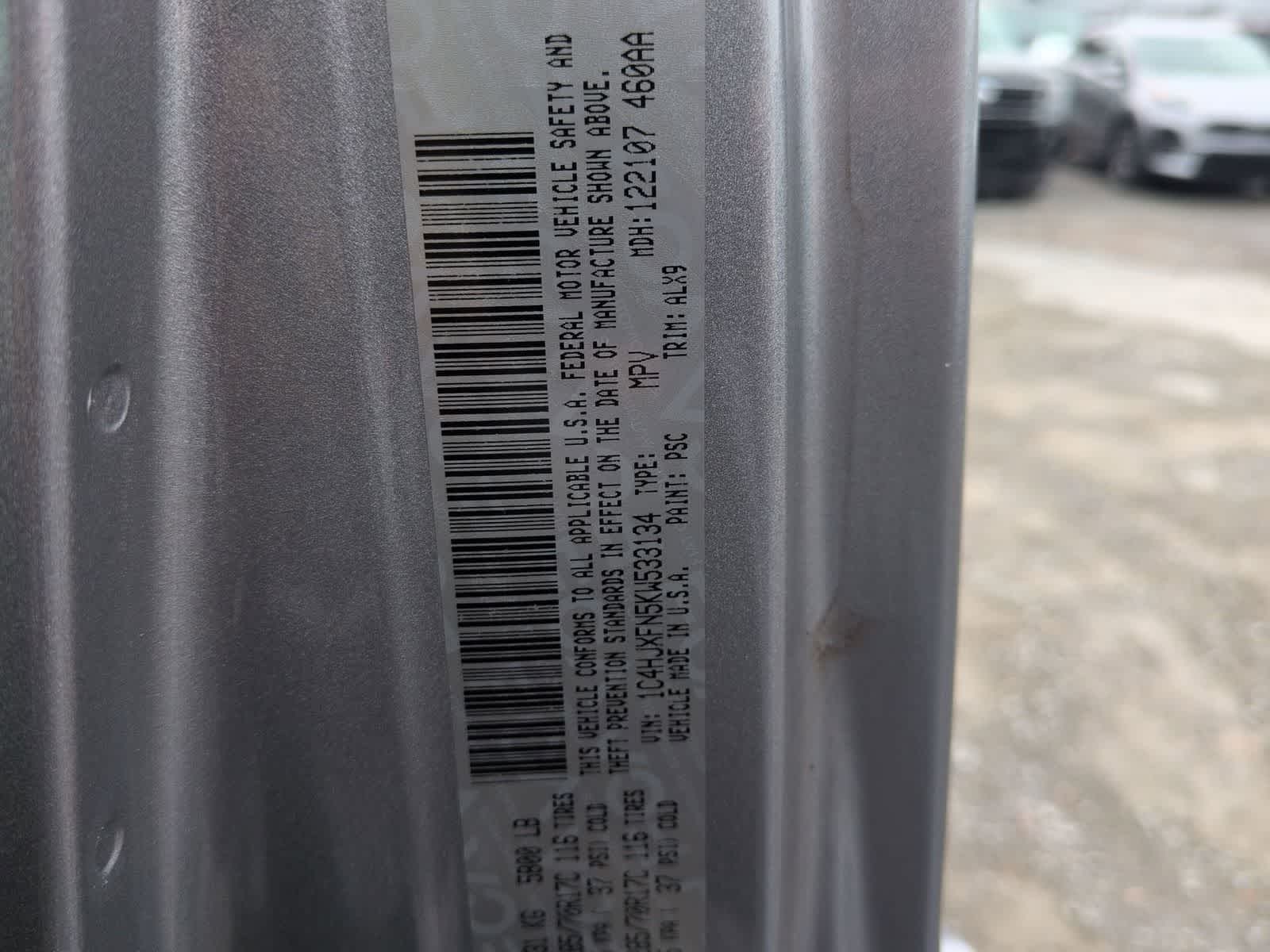 Thumbnail: 2019 Jeep Wrangler - 33