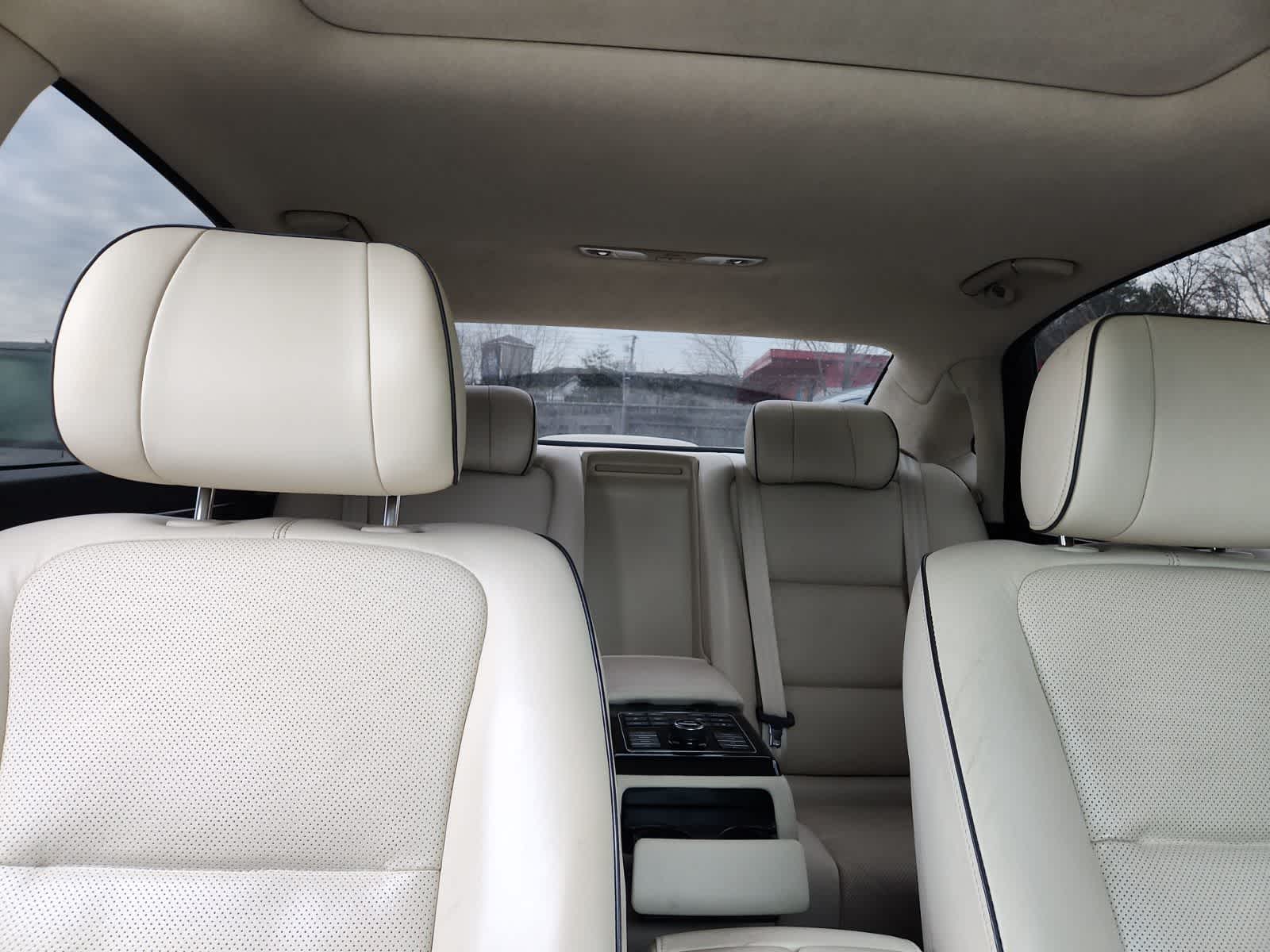 Thumbnail: 2014 Hyundai Equus - 19