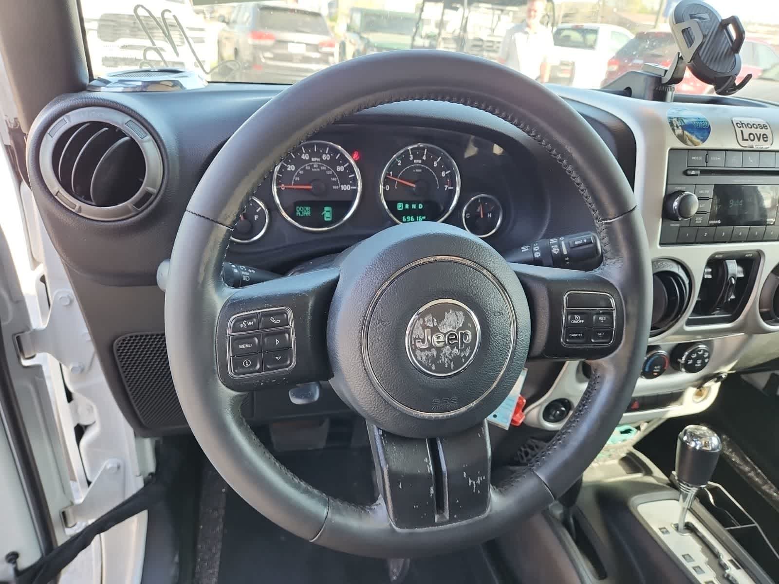 Thumbnail: 2018 Jeep Wrangler - 12