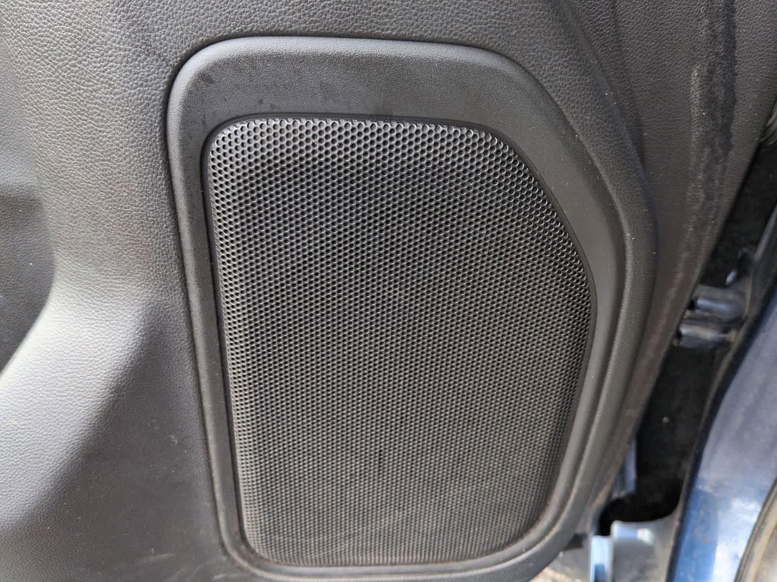 Thumbnail: 2021 Chevrolet Silverado 1500 - 23