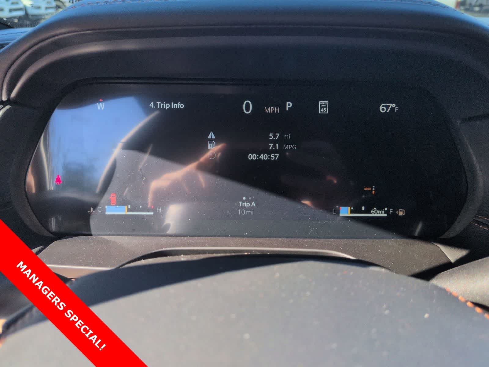 Thumbnail: 2025 Jeep Grand Cherokee - 32