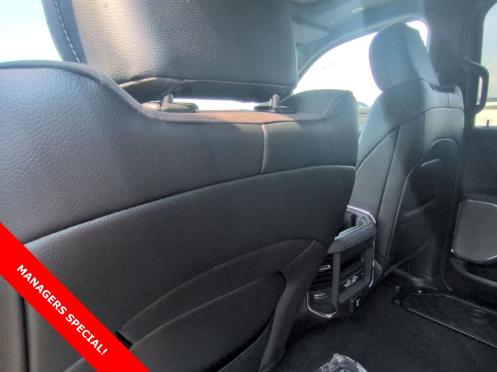 Thumbnail: 2026 RAM 1500 - 18