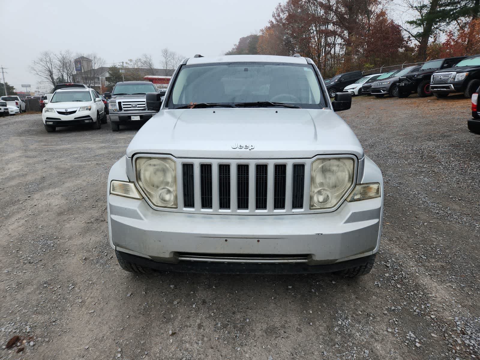 Thumbnail: 2008 Jeep Liberty - 8