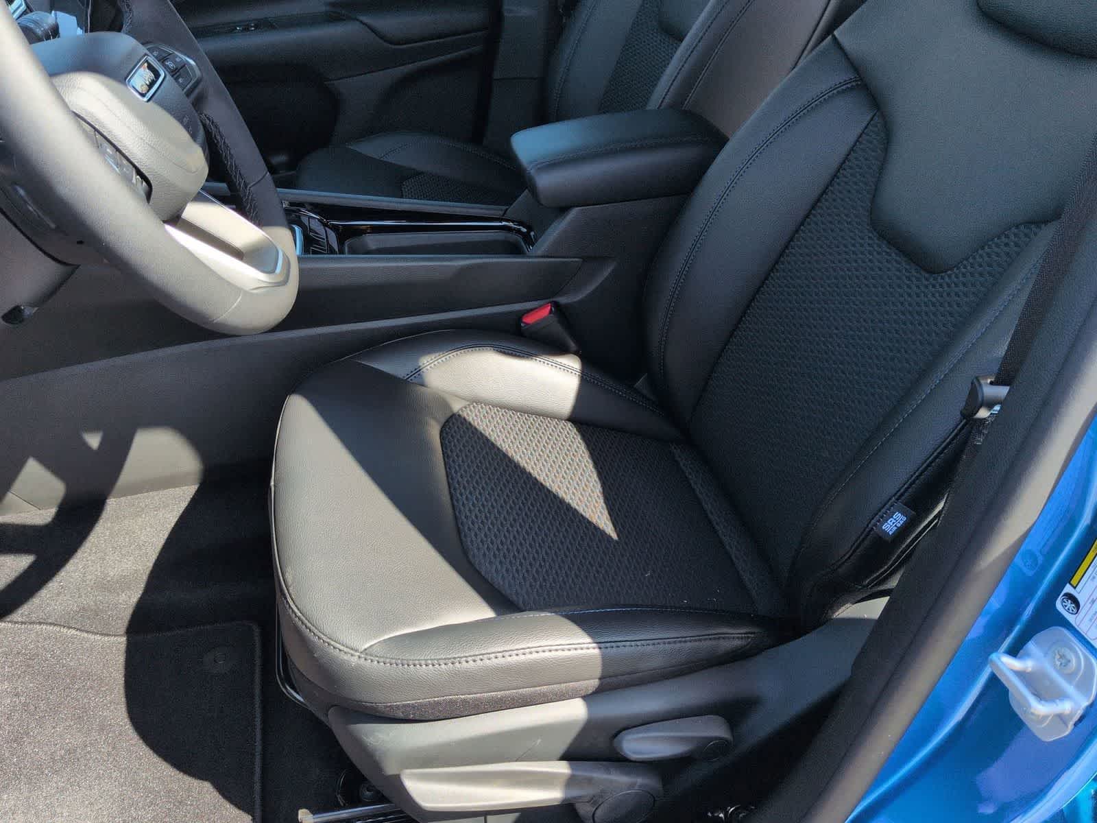 Thumbnail: 2026 Jeep Compass - 14