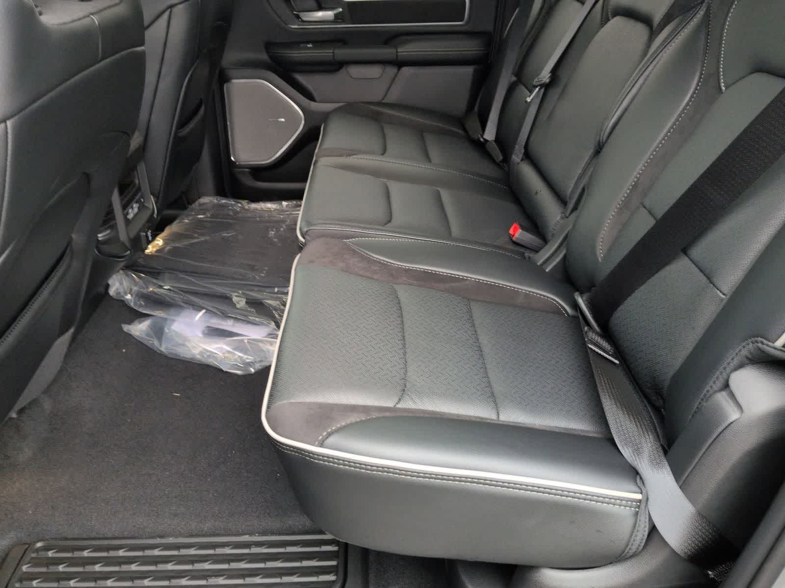 Thumbnail: 2026 RAM 1500 - 19