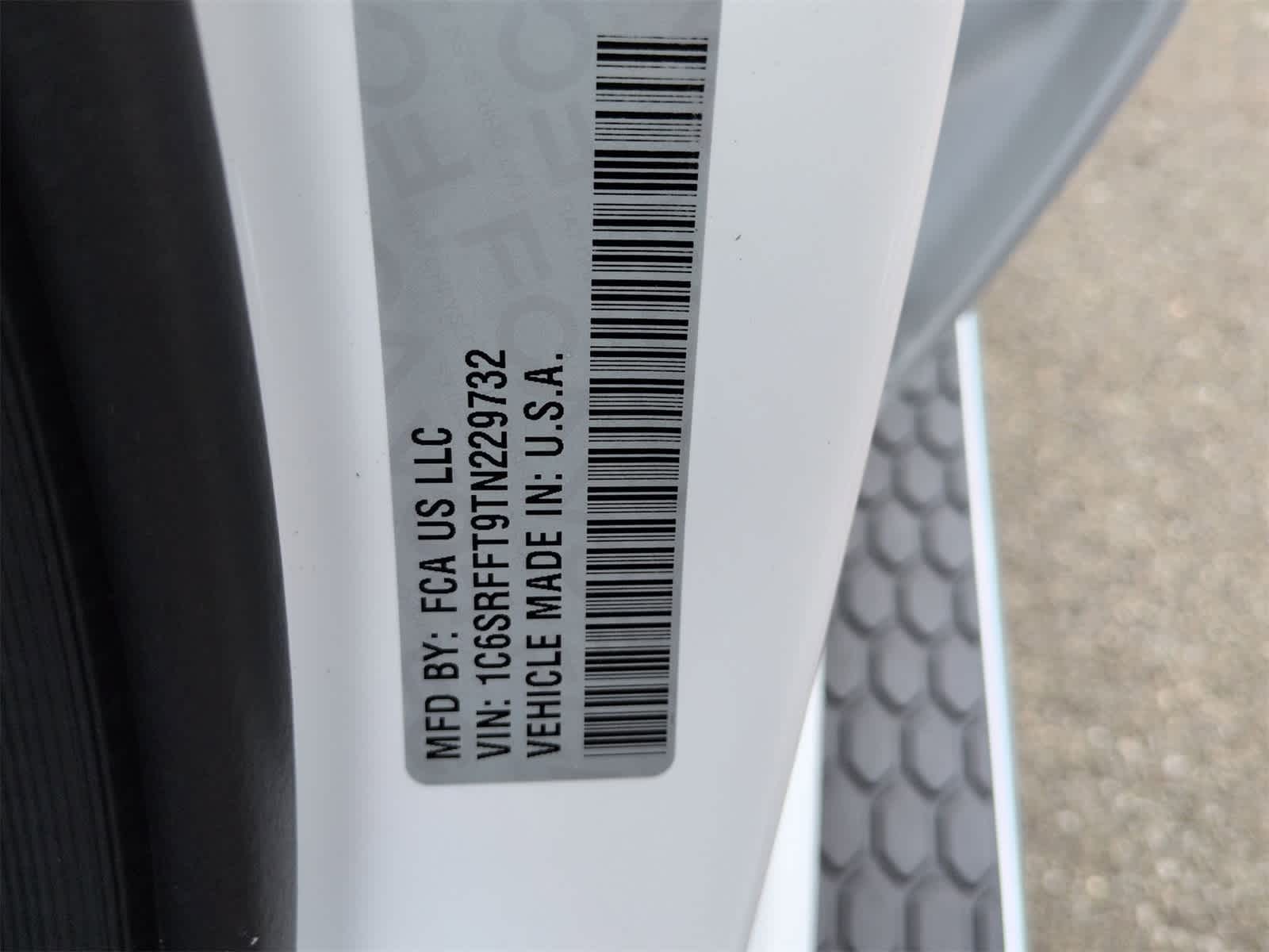 Thumbnail: 2026 RAM 1500 - 33