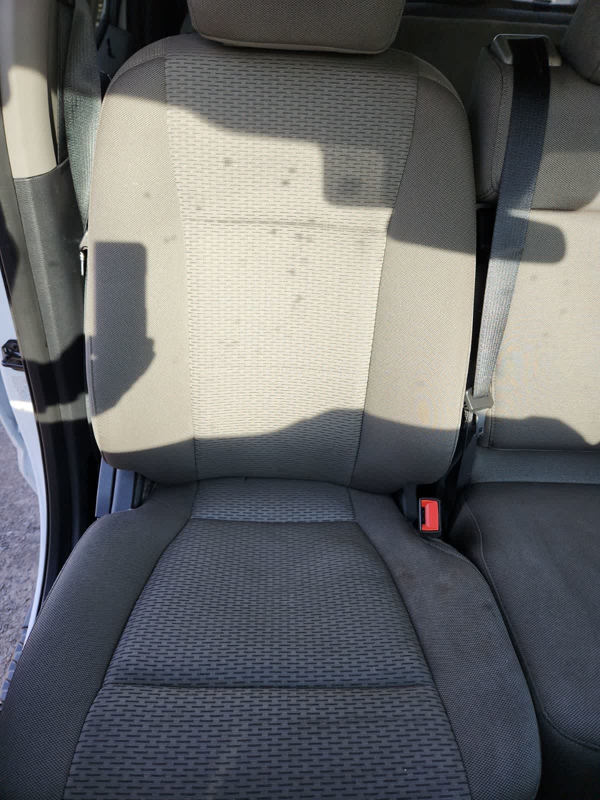 Thumbnail: 2022 Ford Econoline - 18