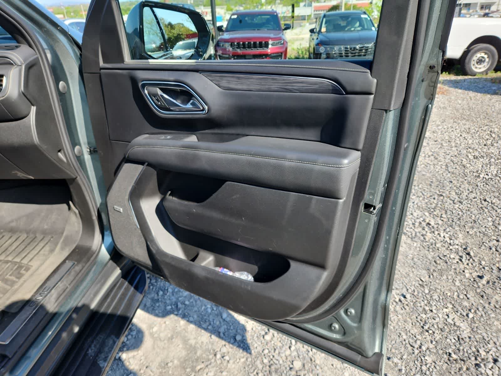 Thumbnail: 2023 GMC Yukon - 21