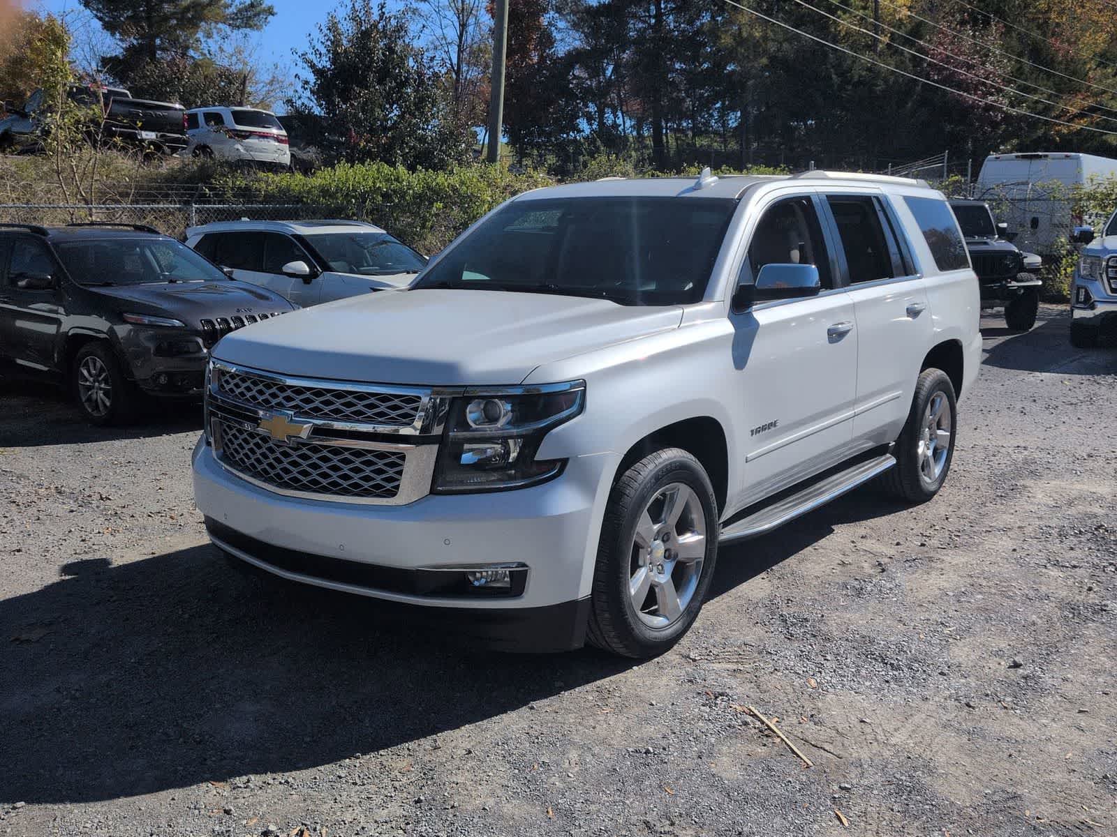 Thumbnail: 2017 Chevrolet Tahoe - 4