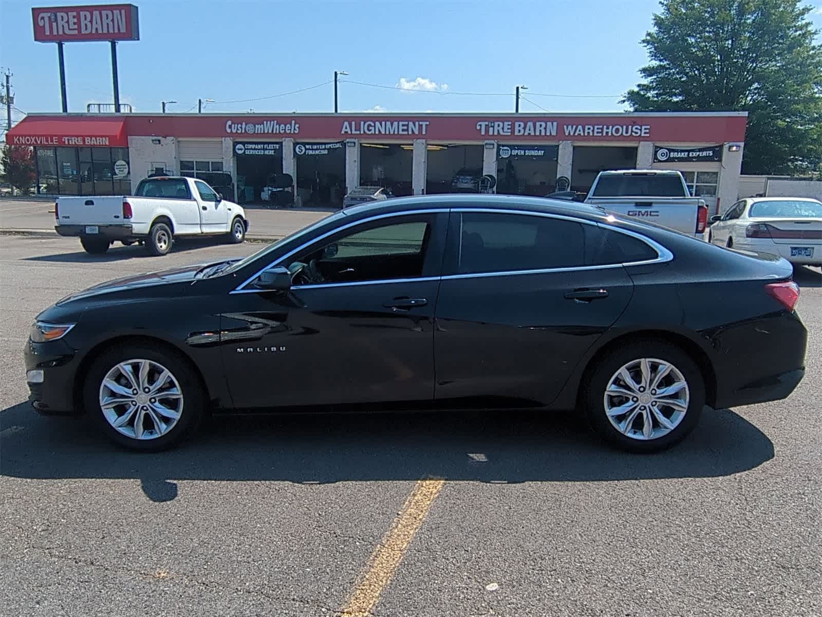 Thumbnail: 2020 Chevrolet Malibu - 5