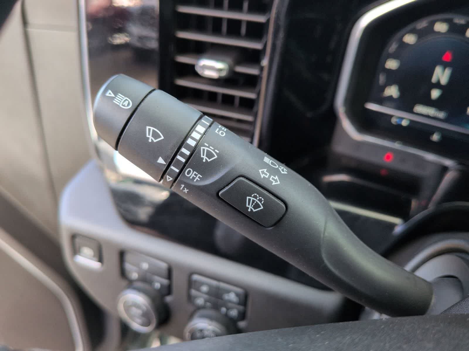 Thumbnail: 2025 Chevrolet Silverado 2500 - 25