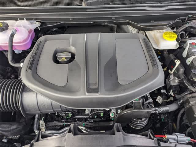 2025 RAM 1500 Laramie 13