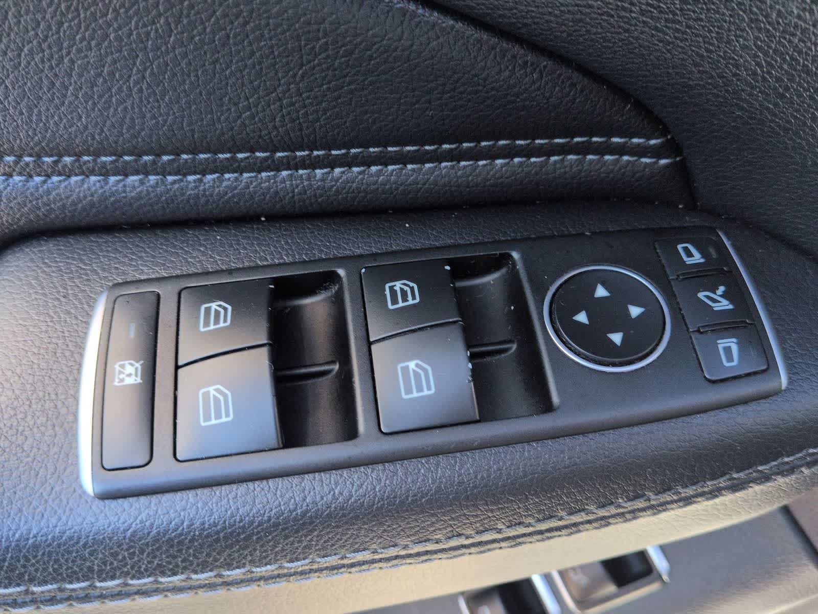 Thumbnail: 2017 Mercedes-Benz GLS - 9