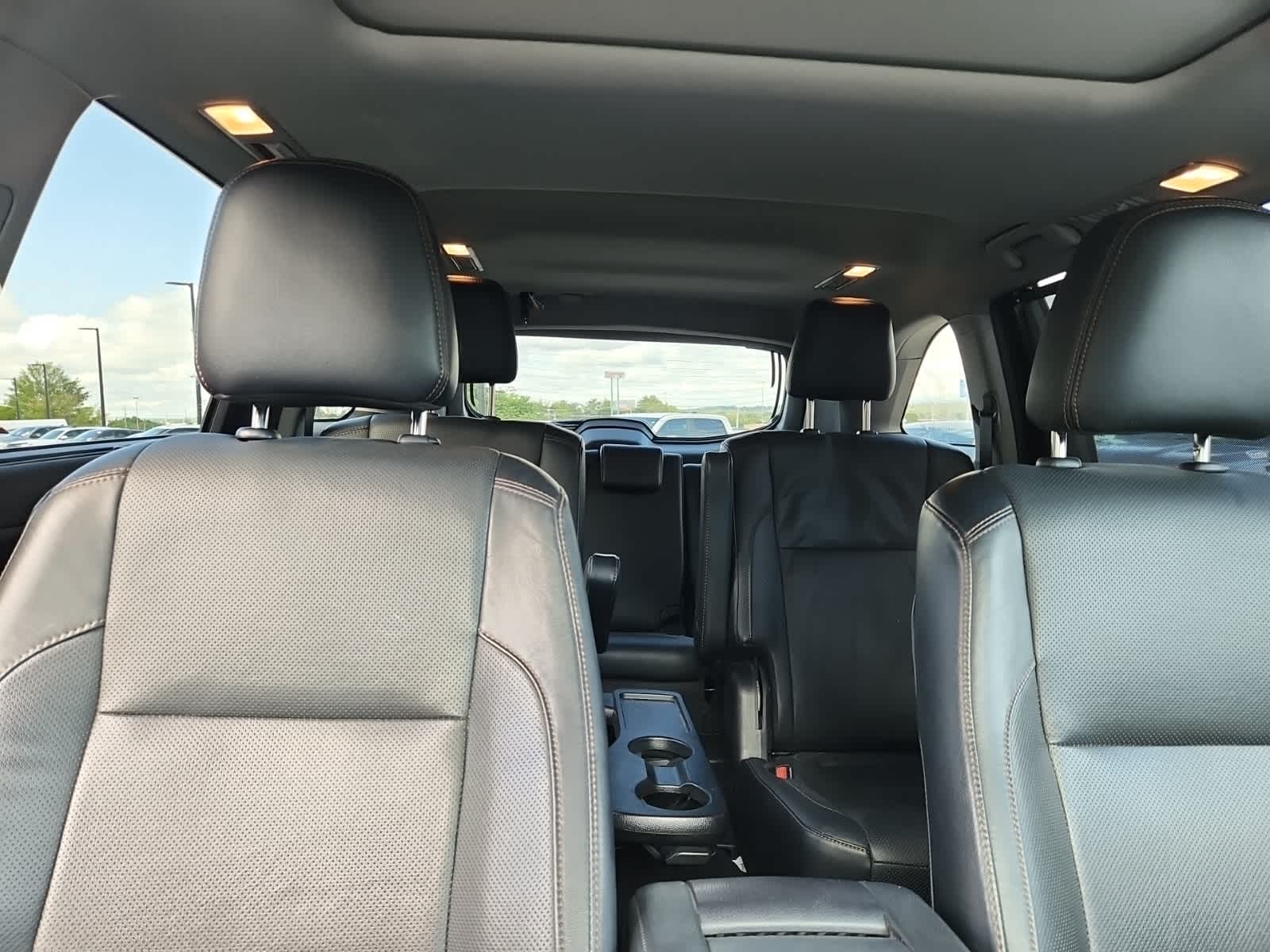 Thumbnail: 2019 Toyota Highlander - 19
