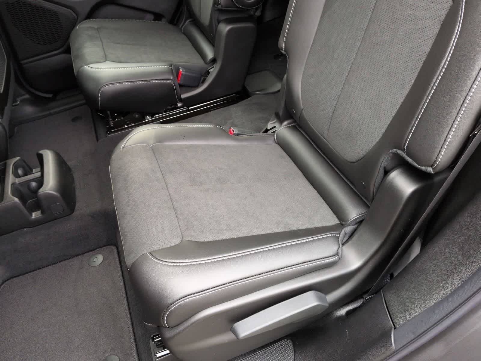 Thumbnail: 2025 Jeep Grand Cherokee L - 18