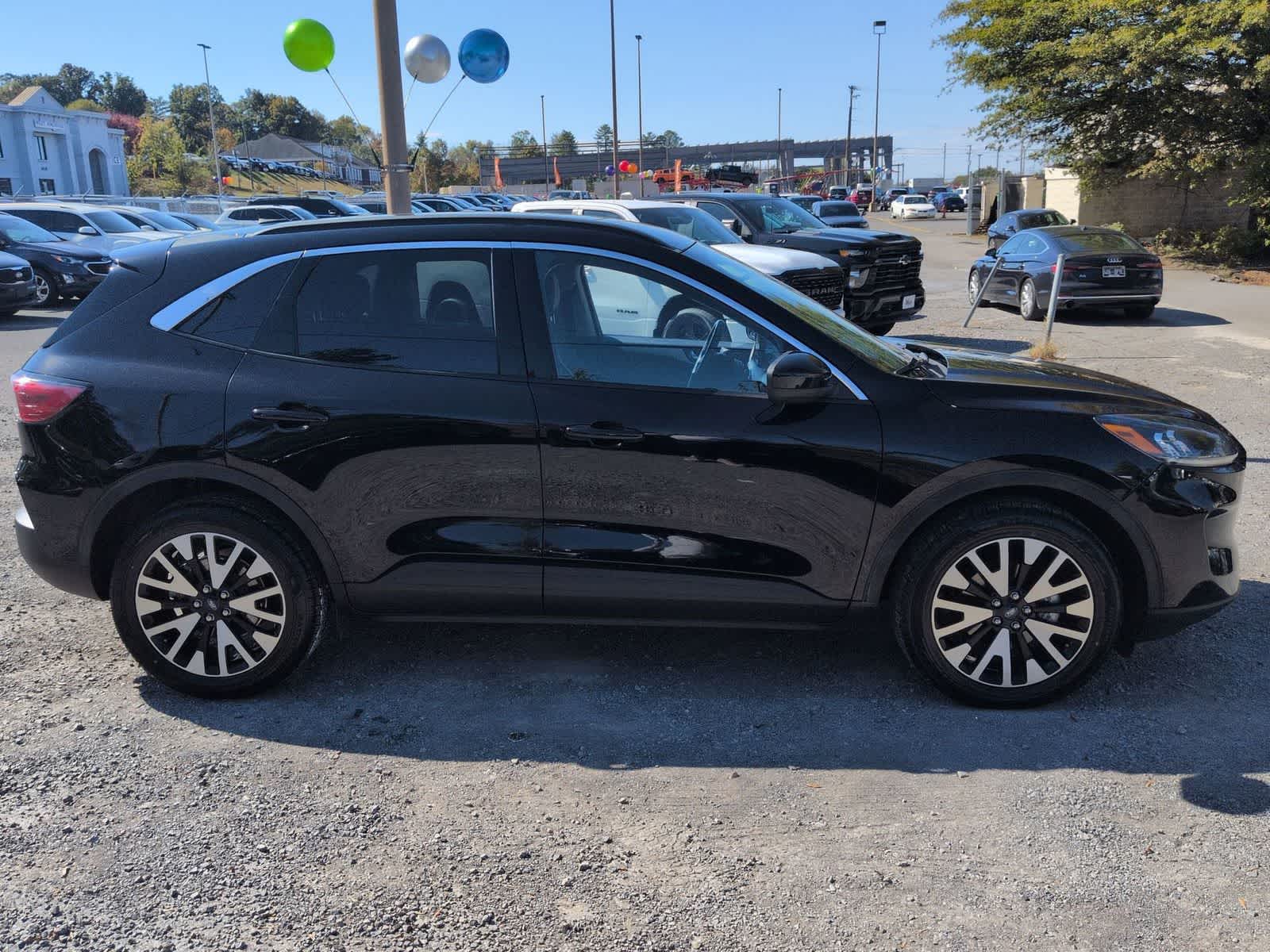 Thumbnail: 2020 Ford Escape - 9