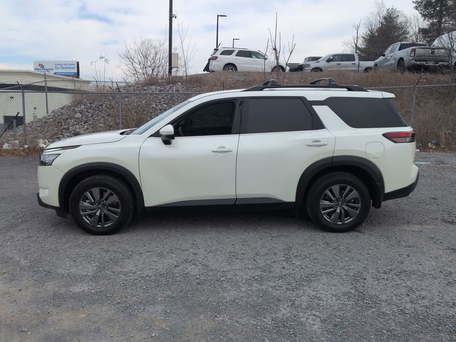 Thumbnail: 2024 Nissan Pathfinder - 5