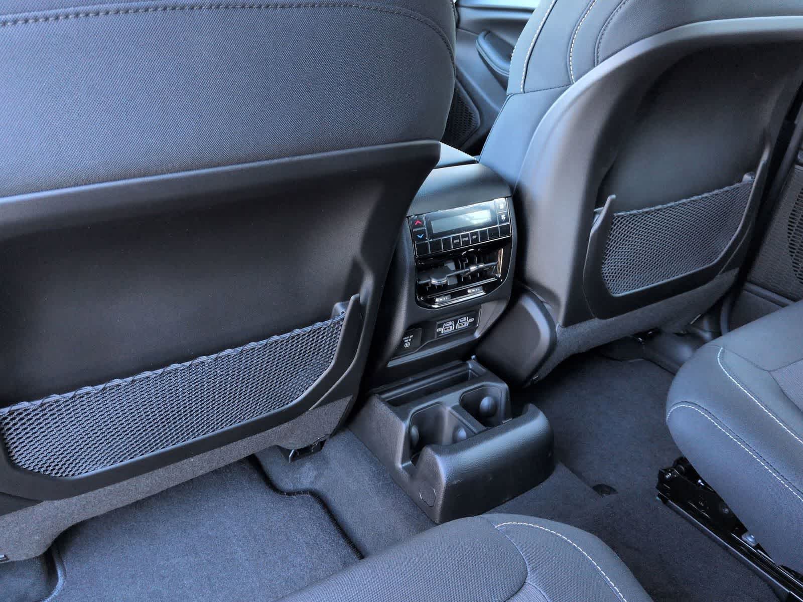 Thumbnail: 2025 Jeep Grand Cherokee L - 17