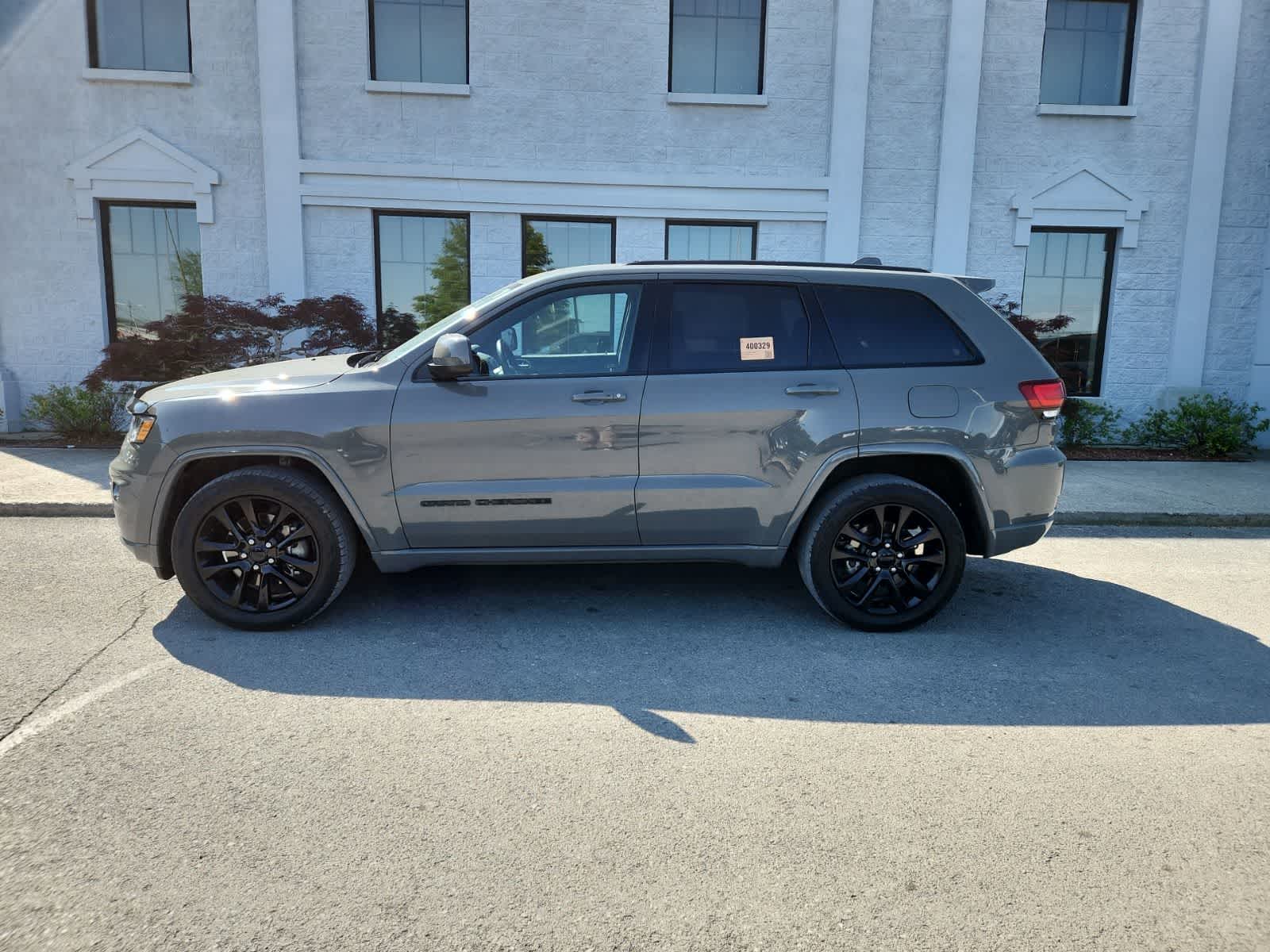 Thumbnail: 2021 Jeep Grand Cherokee - 2