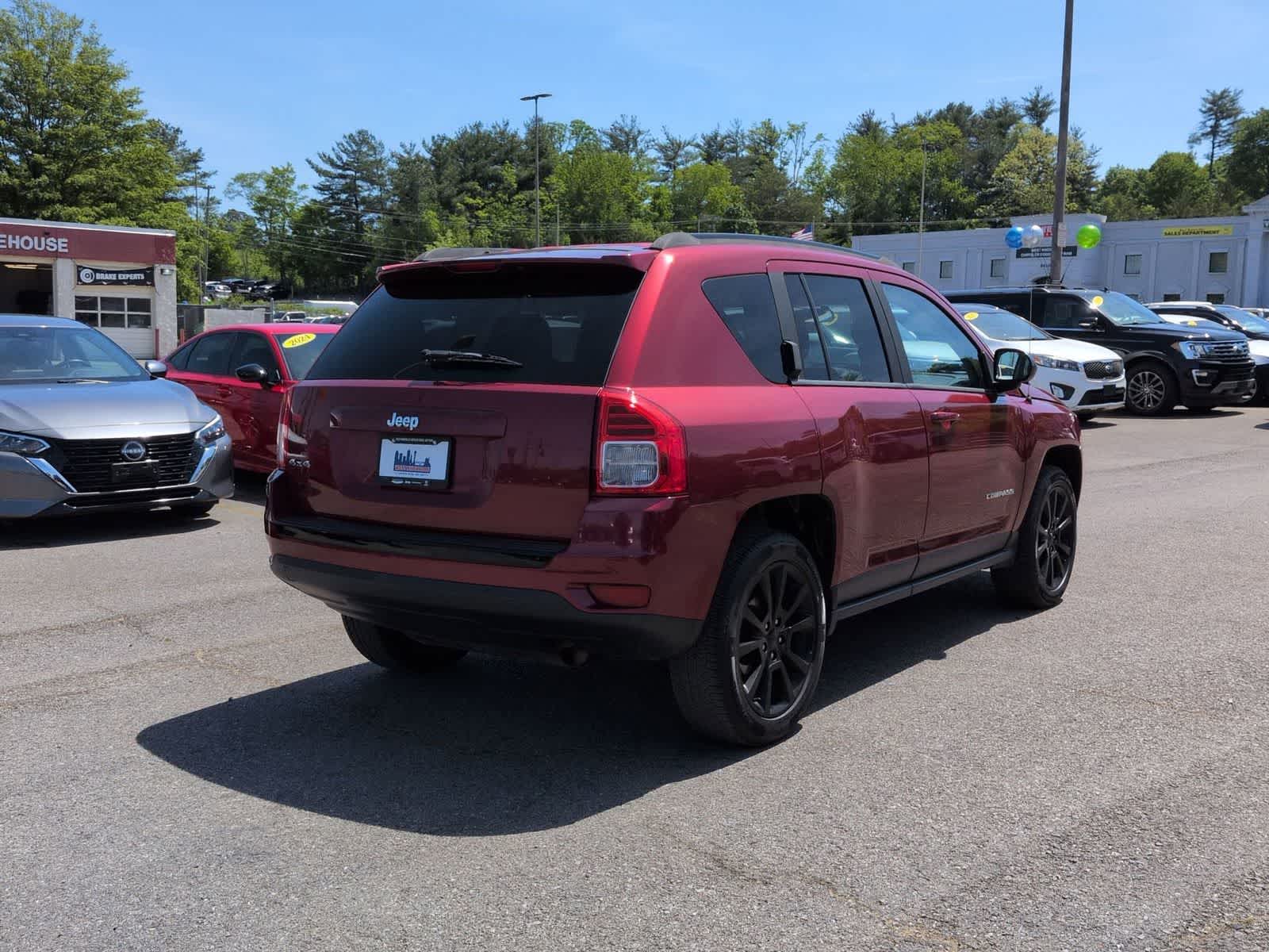 Thumbnail: 2013 Jeep Compass - 8