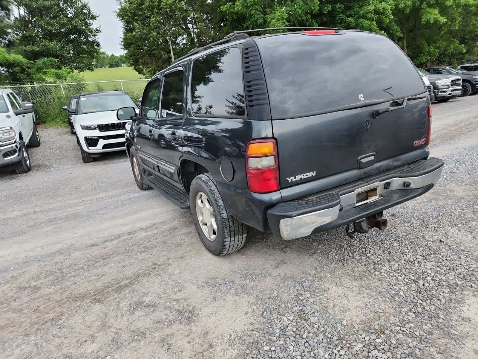 Thumbnail: 2003 GMC Yukon - 3