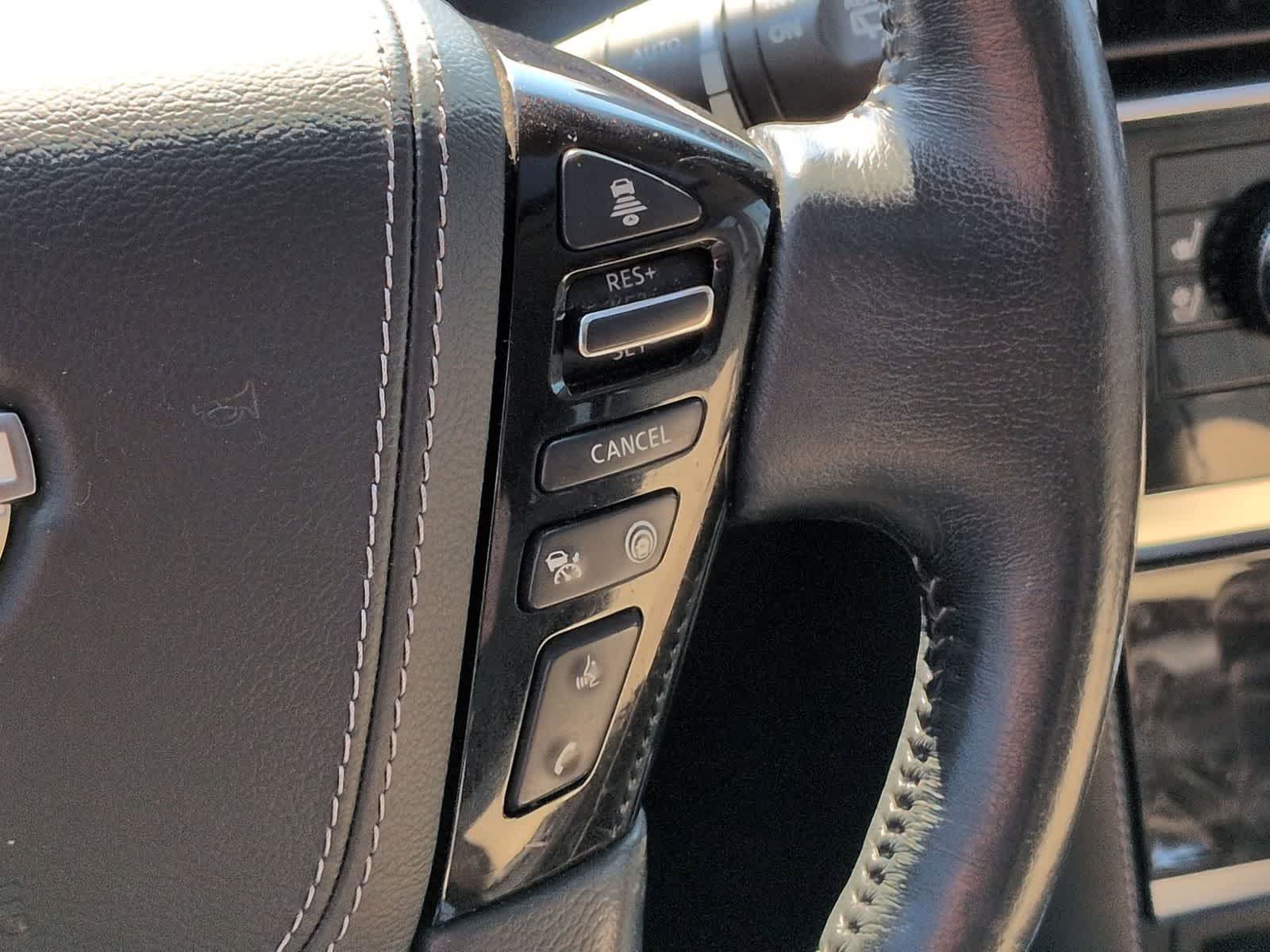 Thumbnail: 2021 Nissan Armada - 24