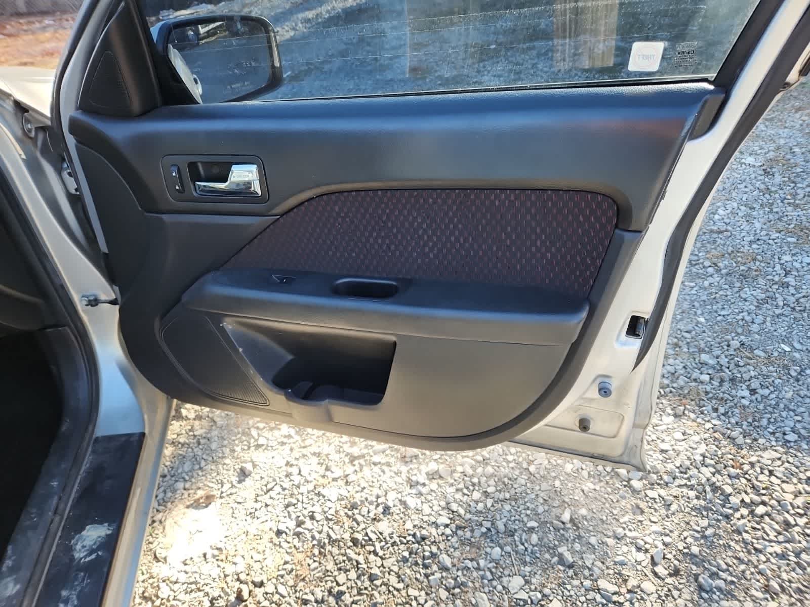 Thumbnail: 2009 Ford Fusion - 22