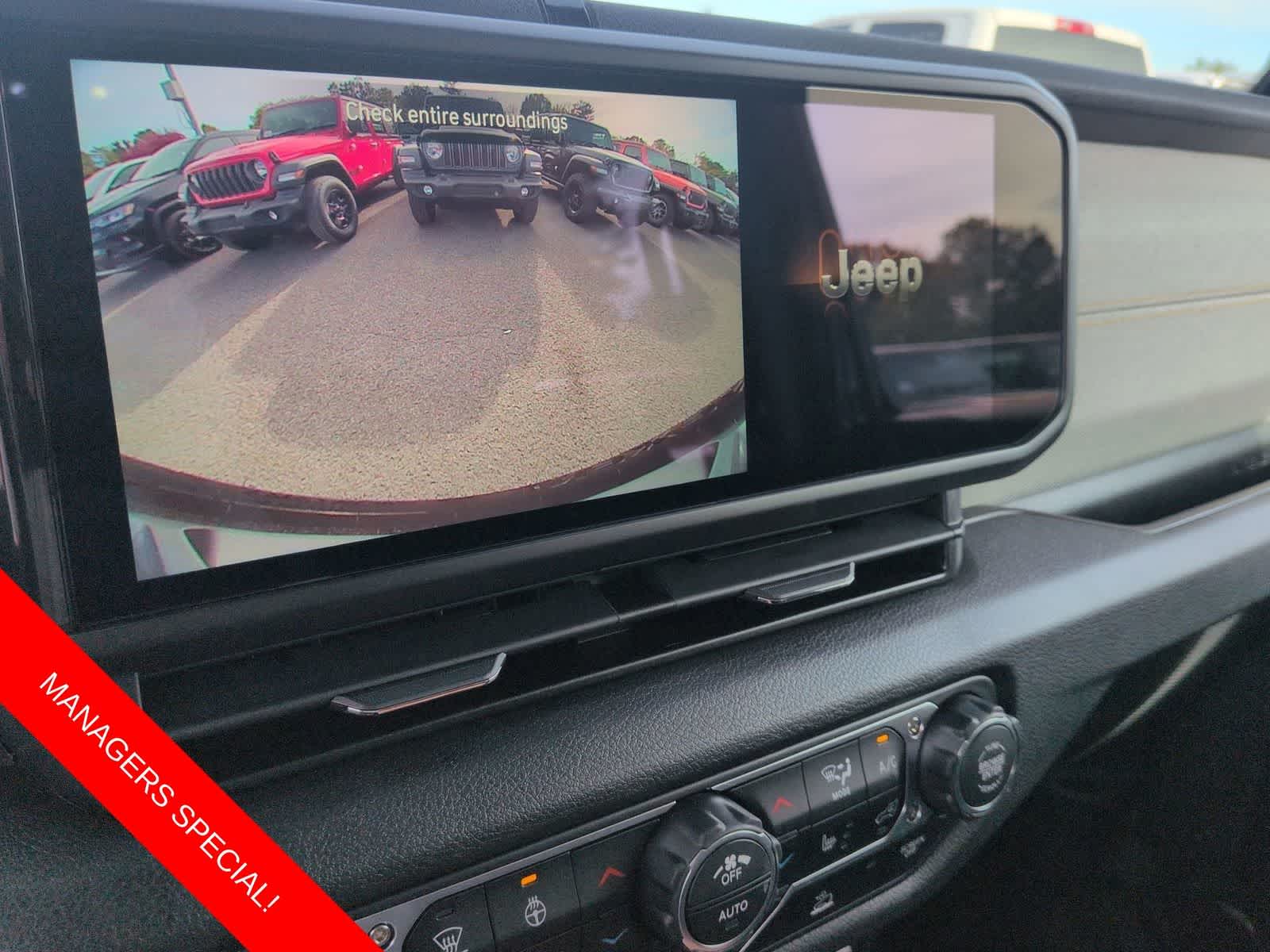 Thumbnail: 2026 Jeep Wrangler - 27