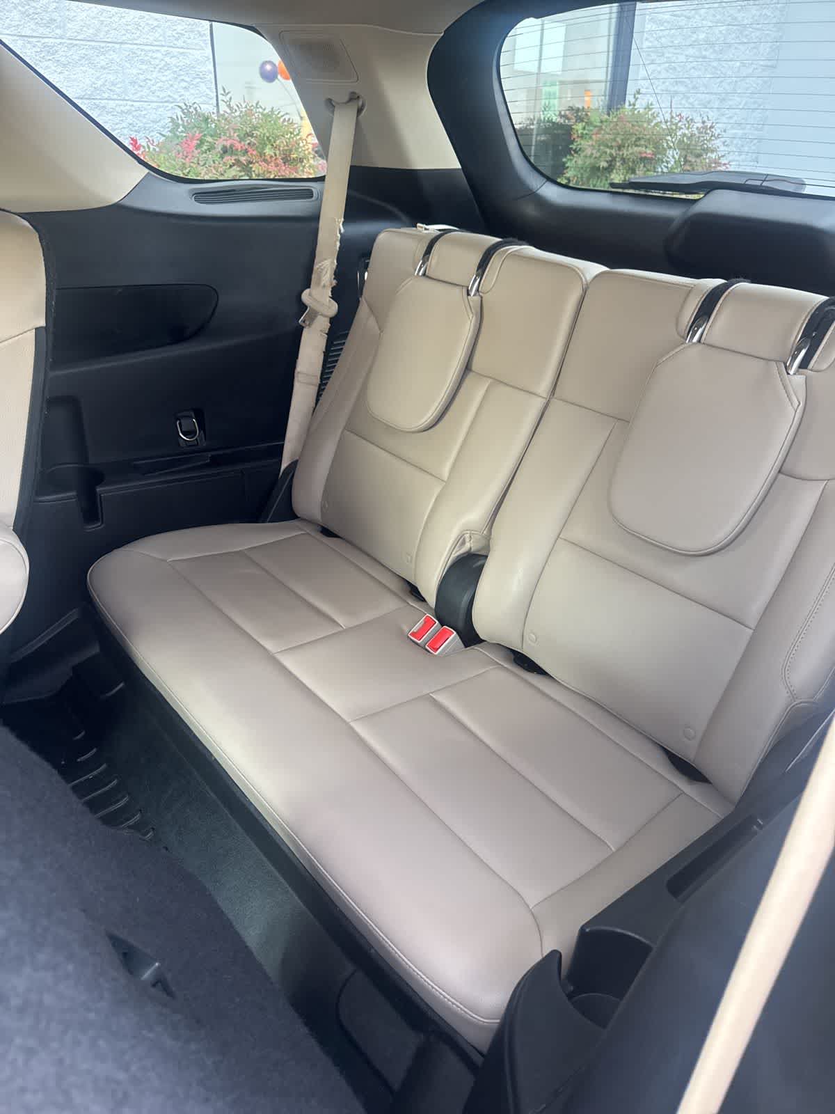 Thumbnail: 2020 Ford Explorer - 9