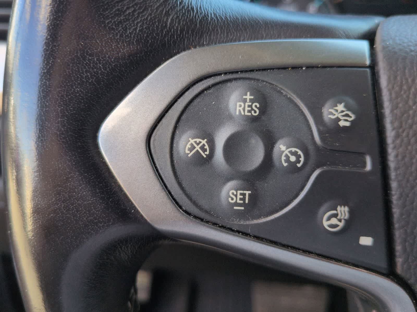 Thumbnail: 2019 Chevrolet Tahoe - 23