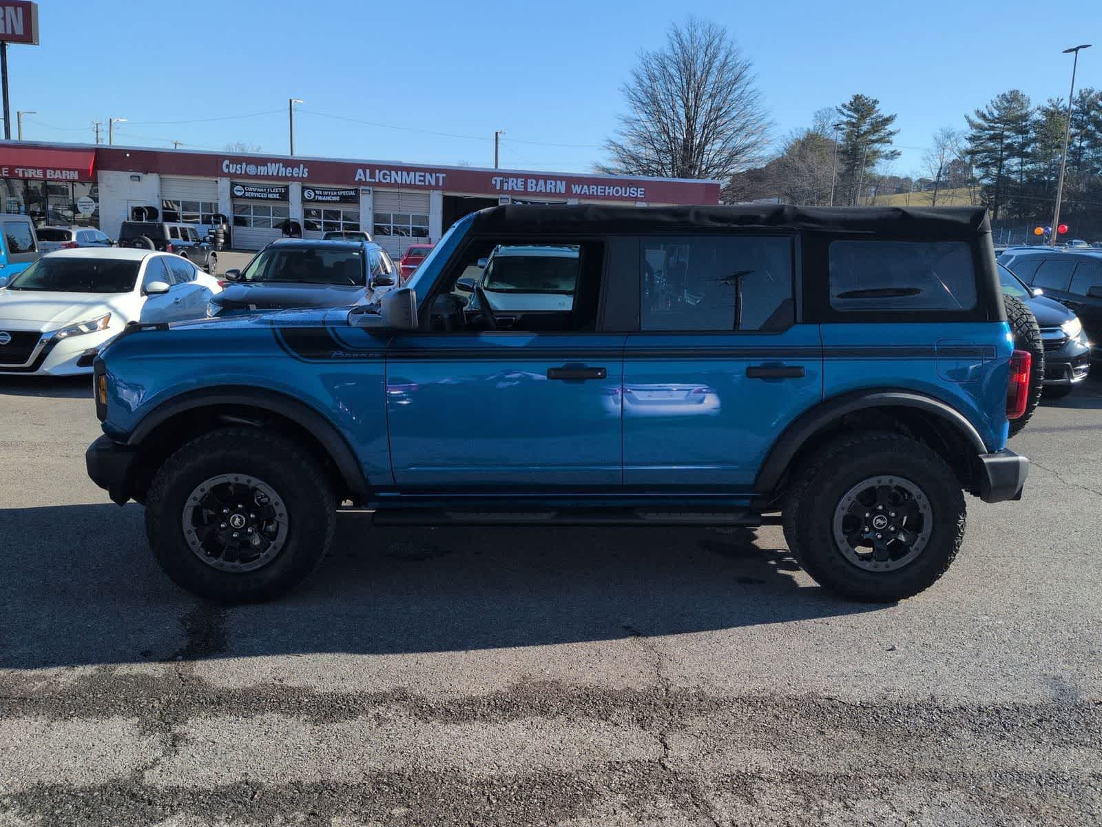 Thumbnail: 2022 Ford Bronco - 5