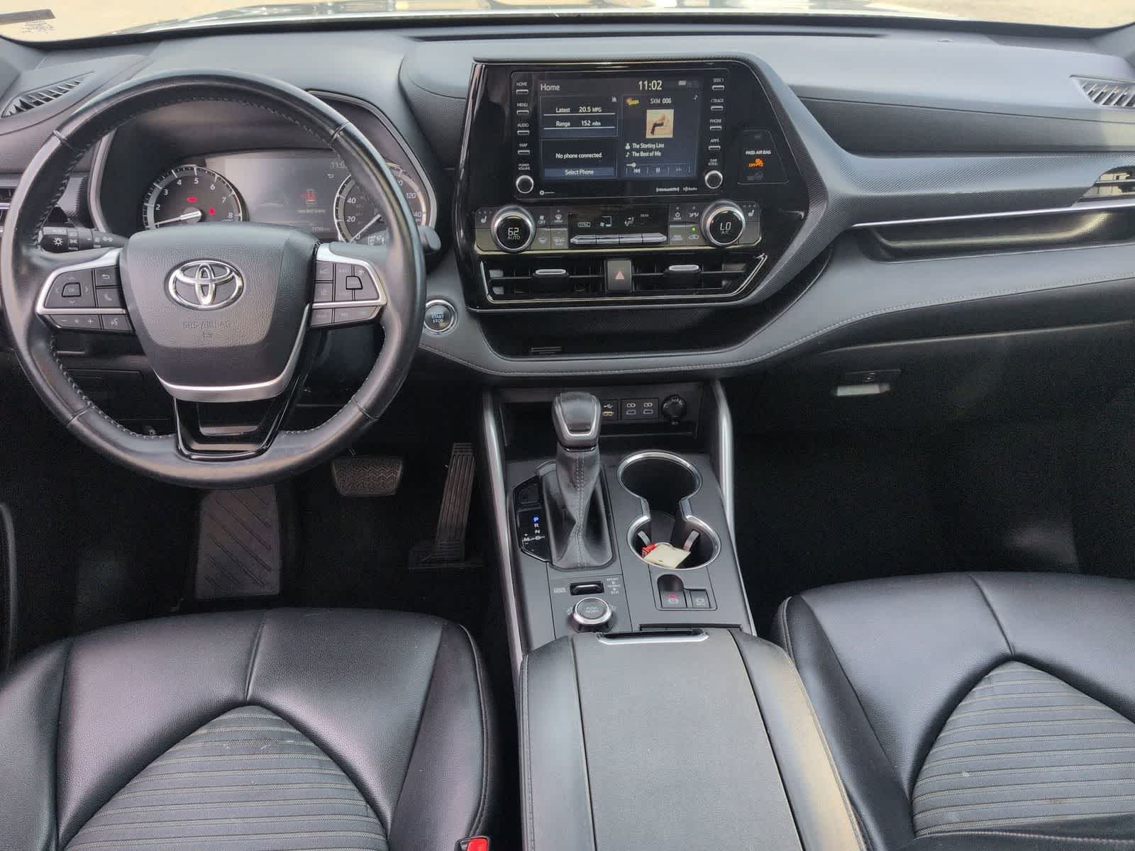 Thumbnail: 2022 Toyota Highlander - 14