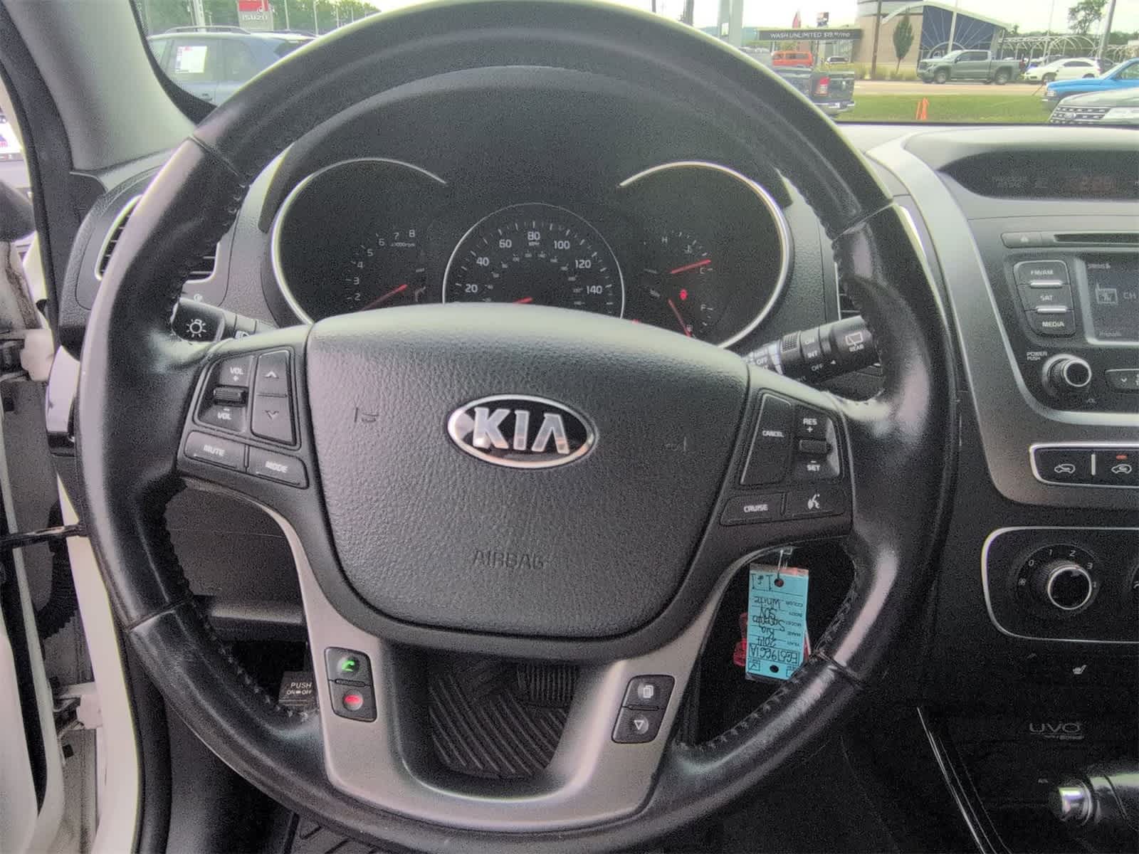 Thumbnail: 2014 Kia Sorento - 22
