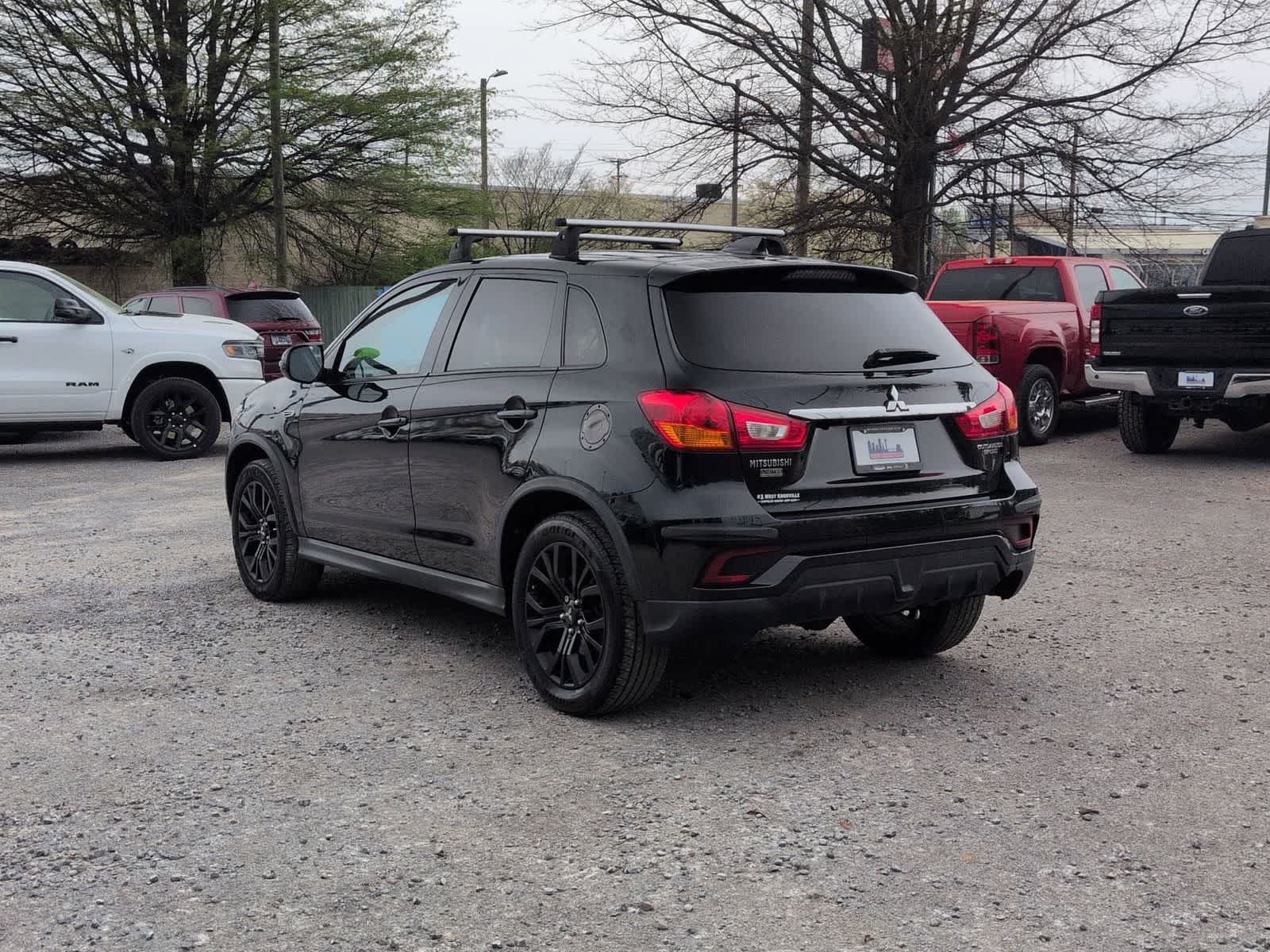 Thumbnail: 2019 Mitsubishi Outlander Sport - 6